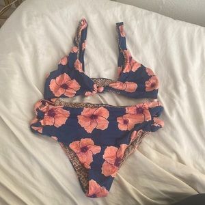 Acacia Hibiscus Set - Spain & Waioka